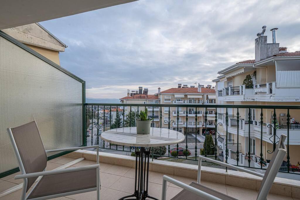 Frida'S Home For 2 In Козани Экстерьер фото